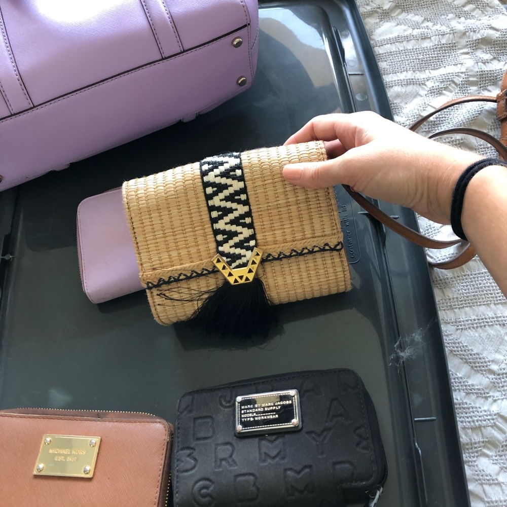 Stella and dot cross body